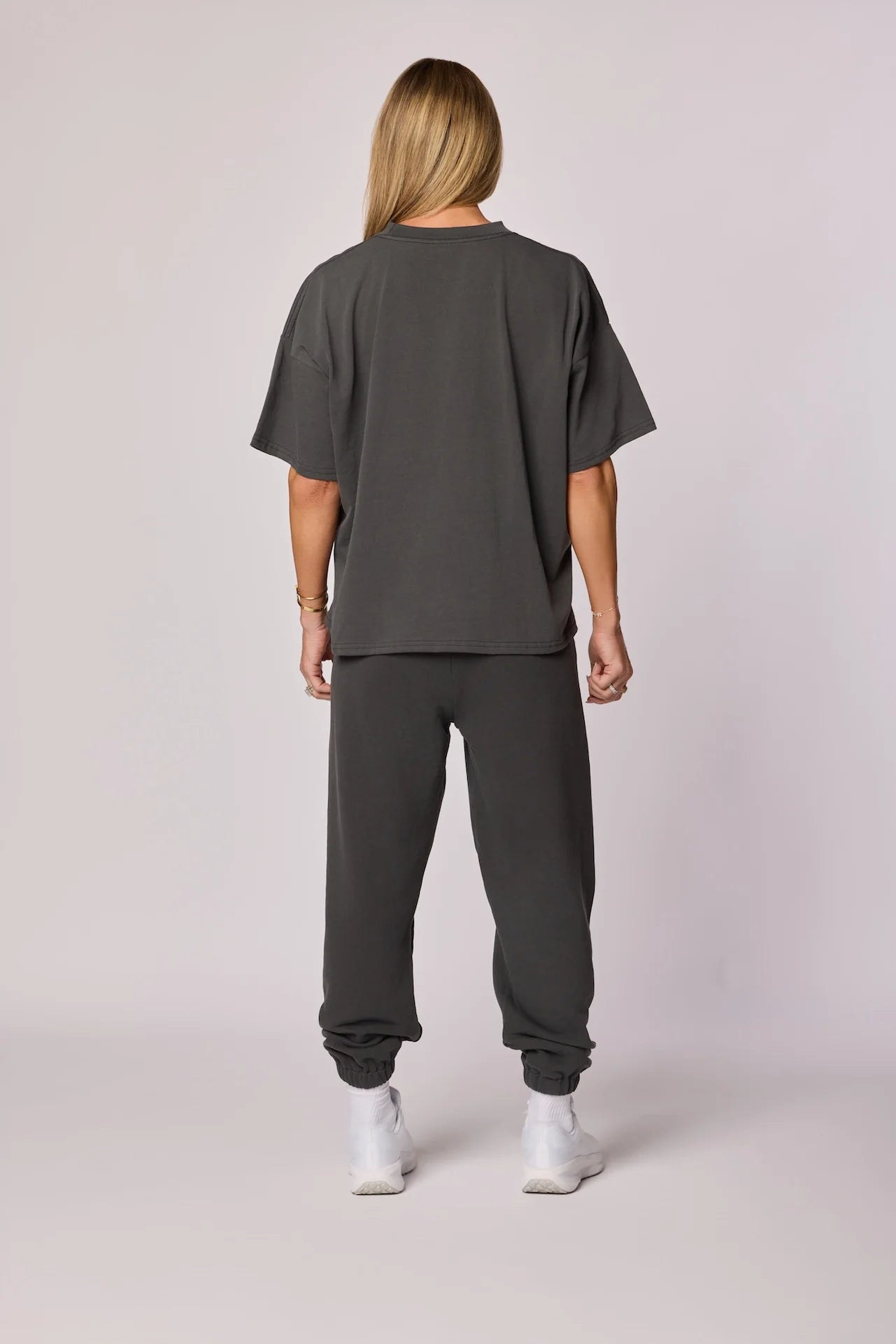 "NO DAYS OFF" TEE - WASHED BLACK