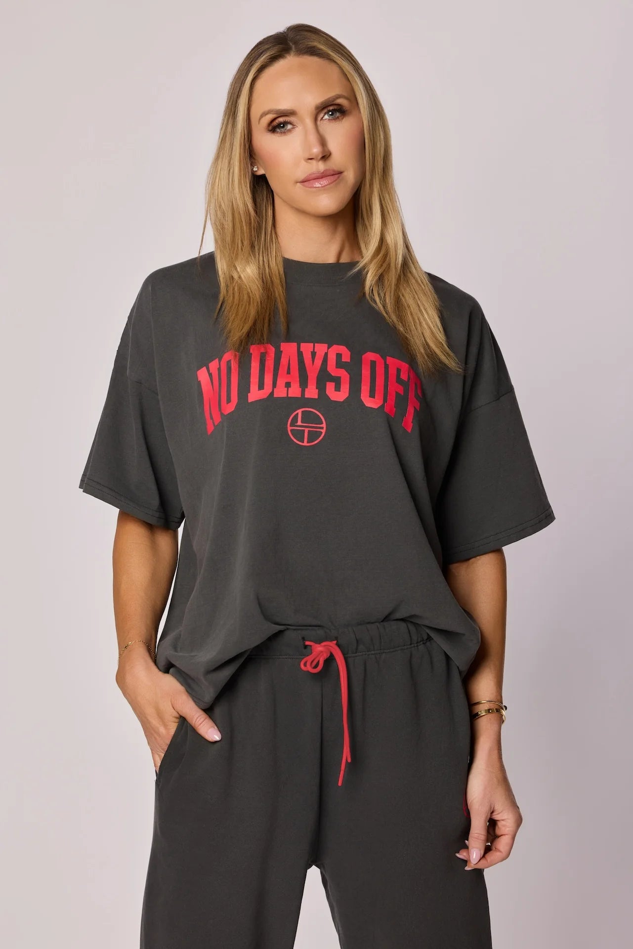 "NO DAYS OFF" TEE - WASHED BLACK