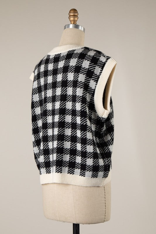 soft knit checkered vest