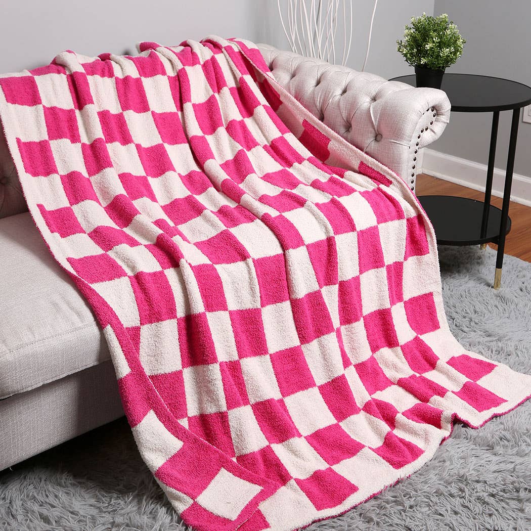 Checkerboard Patterned Throw Blanket